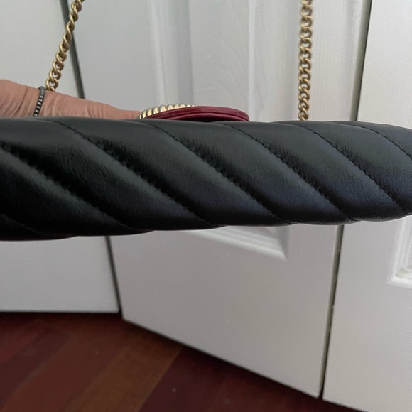 GUCCI New Marmont black red leather shoulder small bag,wallet on chain Authentic - Picture 4 of 13